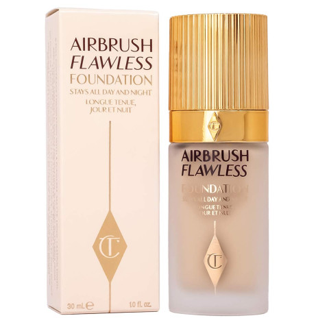 Тональный крем Charlotte Tilbury Airbrush Flawless Foundation (тон 2-Neutre) Тональный крем Charlotte Tilbury Airbrush Flawless Foundation (тон 2-Neutre)